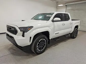 2024 Toyota Tacoma 3TMLB5JN3RM027363