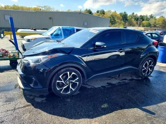 2019 Toyota C-HR NMTKHMBX7KR096825