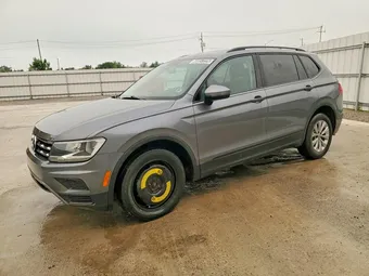 2019 Volkswagen Tiguan 3VV0B7AX4KM120013