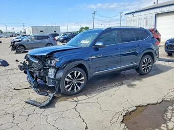 2021 Volkswagen Atlas 1V2SR2CA8MC565324