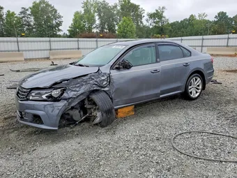 2019 Volkswagen Passat 1VWLA7A36KC006461