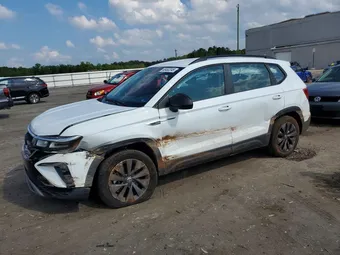 2023 Volkswagen Taos 3VVDX7B2XPM320682