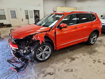 2019 Volkswagen Tiguan 3VV2B7AX8KM020960