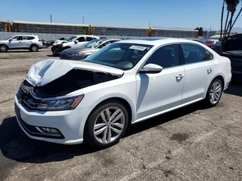 2018 Volkswagen Passat 1VWBA7A35JC028509