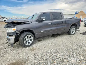 2019 Ram 1500 1C6SRFMT5KN799082