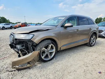 2019 Audi Q7 WA1VAAF71KD018221