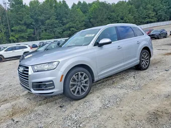 2018 Audi Q7 WA1VAAF7XJD011332