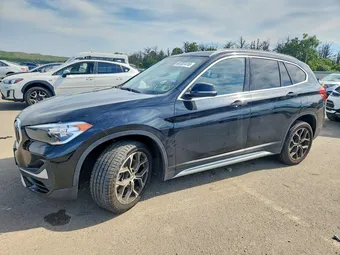 2021 BMW X1 WBXJG9C03M5T59208