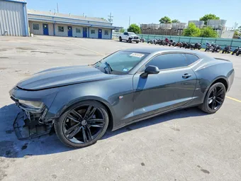 2018 Chevrolet Camaro 1G1FB1RS5J0122233