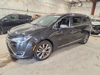 2017 Chrysler Pacifica 2C4RC1GG5HR752043