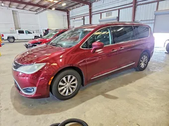 2018 Chrysler Pacifica 2C4RC1BG5JR120155 Lot 63804336