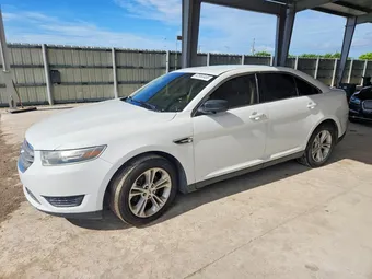 2019 Ford Taurus 1FAHP2D8XKG106935