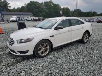 2015 Ford Taurus 1FAHP2E8XFG160871