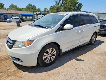2015 Honda Odyssey 5FNRL5H65FB024731