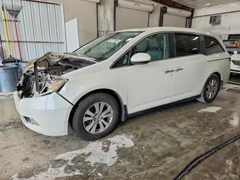 2016 Honda Odyssey 5FNRL5H60GB011838