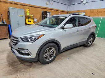 2017 Hyundai Santa Fe 5XYZUDLB8HG490788