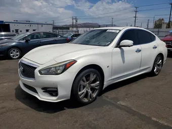 2015 Infiniti Q70 JN1BY1AP3FM542703
