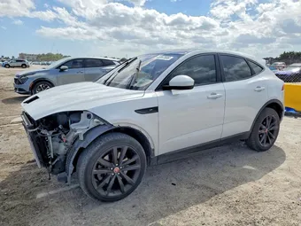 2019 Jaguar E-PACE SADFP2FX5K1Z45033