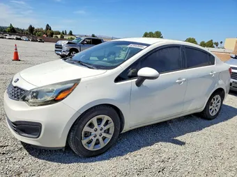2015 Kia Rio KNADM4A37F6468980