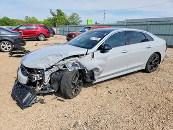 2025 Kia K5 KNAG64J74S5360410