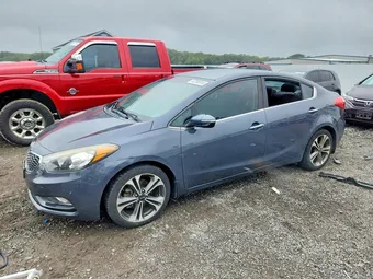 2016 Kia Forte KNAFX4A81G5528318