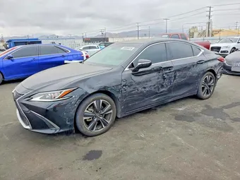 2024 Lexus ES 300H 58ADA1C15RU044904
