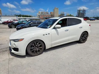 2017 Maserati Levante ZN661YUS1HX214045