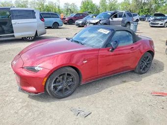 2022 Mazda MX-5 Miata JM1NDAC77N0505582