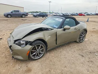 2023 Mazda MX-5 Miata JM1NDAD71P0554472