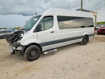 2024 Mercedes-Benz Sprinter W1Z4NGHY9RT188817