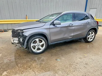 2019 Mercedes-Benz GLA-Class WDCTG4EB5KJ554118