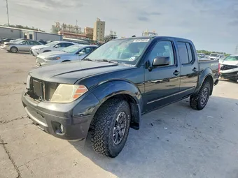 2018 Nissan Frontier 1N6DD0ER0JN773162