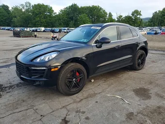 2016 Porsche Macan WP1AB2A56GLB52540