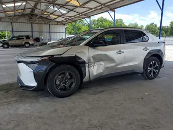 2024 Toyota bZ4X JTMABACA9RA053490