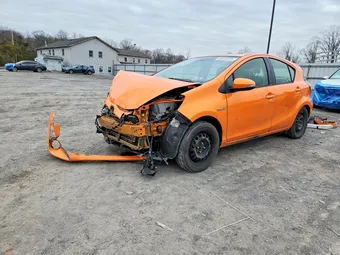 2015 Toyota Prius C JTDKDTB35F1090125