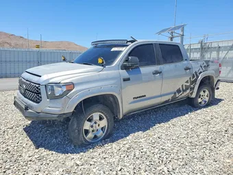 2017 Toyota Tundra 5TFDW5F14HX648585