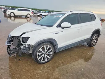 2024 Volkswagen Taos 3VVEX7B2XRM055978