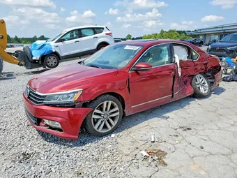 2017 Volkswagen Passat 1VWCT7A39HC055169