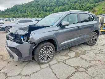 2025 Volkswagen Taos 3VVSC7B21SM034201
