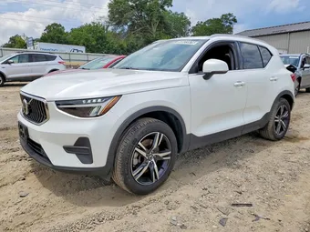 2025 Volvo XC40 YV4L12UJ7S2543813