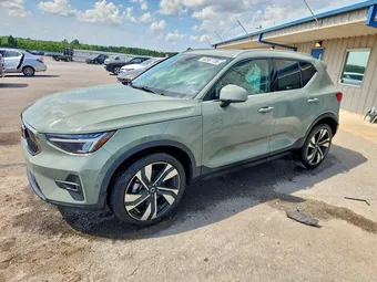 2023 Volvo XC40 YV4L12UA4P2932576