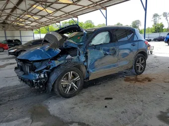 2023 Volvo XC40 YV4K92HK8P2921541