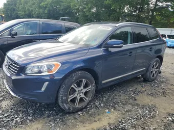 2015 Volvo XC60 YV4902RB8F2576582