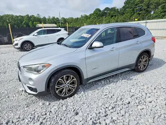 2017 BMW X1 WBXHT3Z39H4A57946