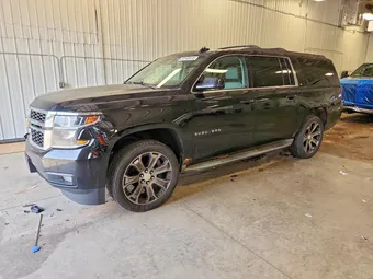 2015 Chevrolet Suburban 1GNSKJKCXFR667704