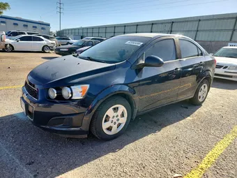 2016 Chevrolet Sonic 1G1JA5SH9G4124345