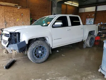 2018 Chevrolet Silverado 3GCUKREC4JG372585