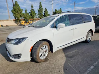 2018 Chrysler Pacifica 2C4RC1EG9JR103483 Lot 60704546