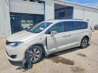 2020 Chrysler Pacifica 2C4RC1N73LR135185 Lot 62526616