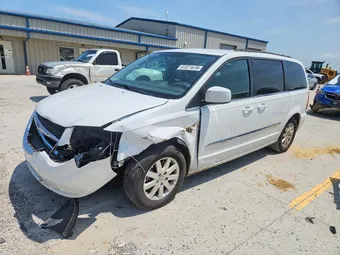 2015 Chrysler Town & Country 2C4RC1BG1FR637203